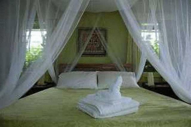 Palmlea Farms Lodge & Bures - Villas Labasa Ruang foto